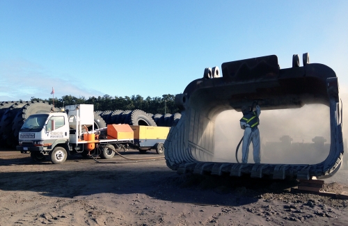 Our Mobile Open Air Blasting Unit is for larger projects where items are too big to be placed in a controlled blast room and therefore cannot be worked on in a dust-free environment.